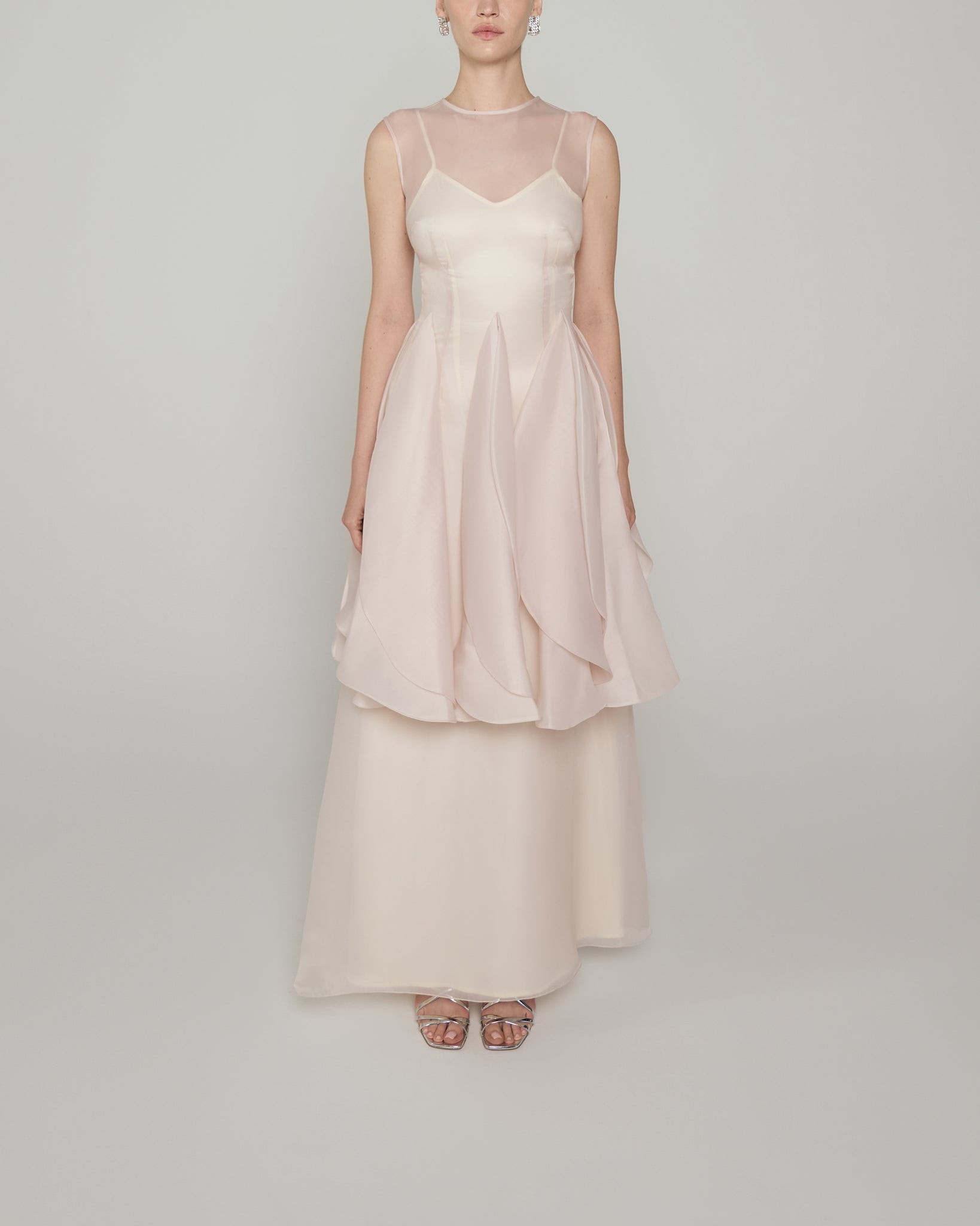 Sleeveless Organza dress with petal drapes