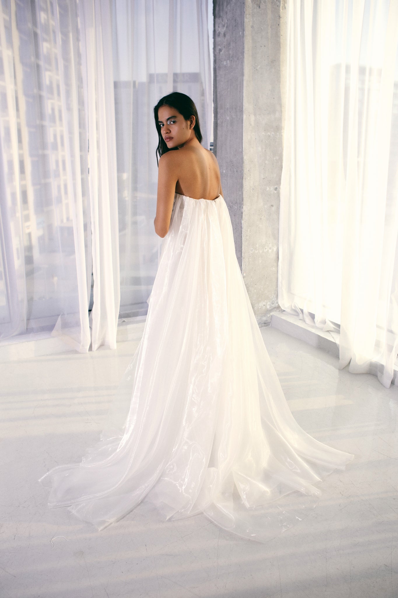 Strapless Organza Gown With Liquid Organza Train – Bazza Alzouman